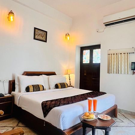 Welcomheritage Badi Kothi Prayagraj Bagian luar foto