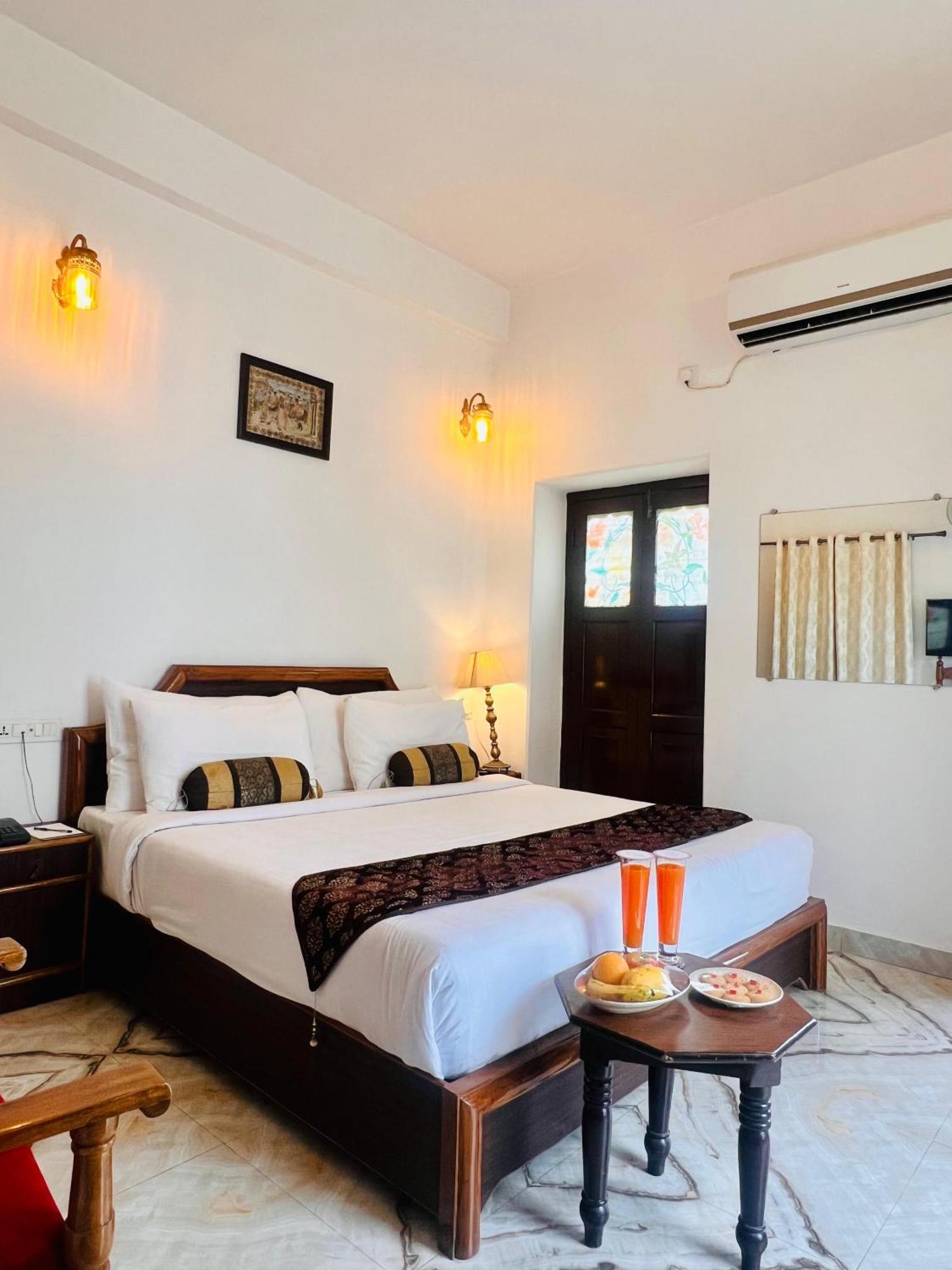 Welcomheritage Badi Kothi Prayagraj Bagian luar foto